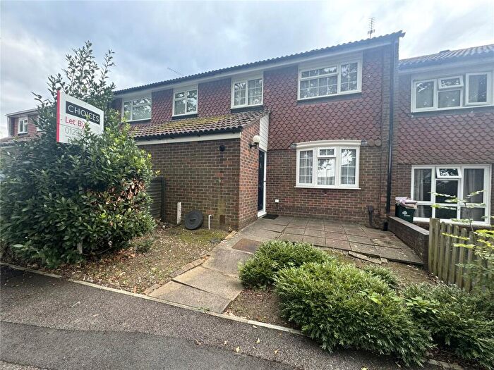 3 Bedroom Terraced House To Rent In Stoneycroft Walk, Ifield, Crawley, West Sussex, RH11