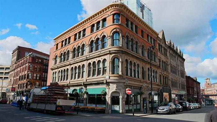 2 Bedroom Flat To Rent In Thomas Street, Manchester, M4