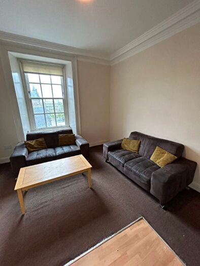 2 Bedroom Flat To Rent In Bell Street, City Centre, Dundee, DD1