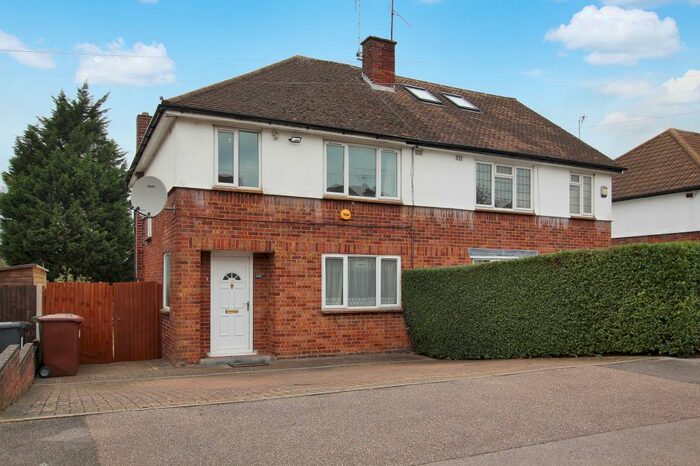 3 Bedroom Semi-Detached House To Rent In Mill Way, Bushey WD23