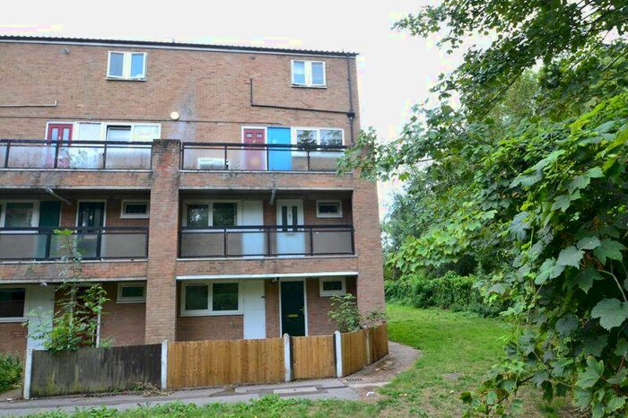 1 Bedroom Flat To Rent In Kingsgate Close, St Paul's Cray, Orpington, BR5