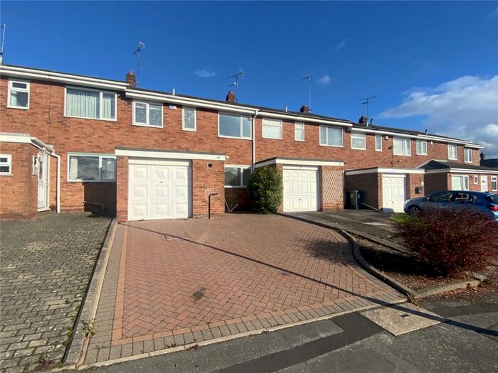 3 Bedroom Terraced House To Rent In Chichester Drive, Quinton, Birmingham, West Midlands, B32