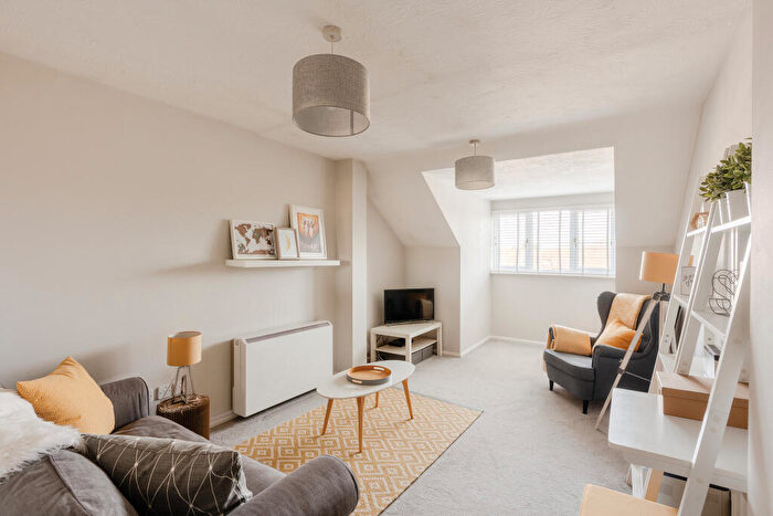 1 Bedroom Flat For Sale In Paddock Close, Bradley Stoke, Bristol, BS32