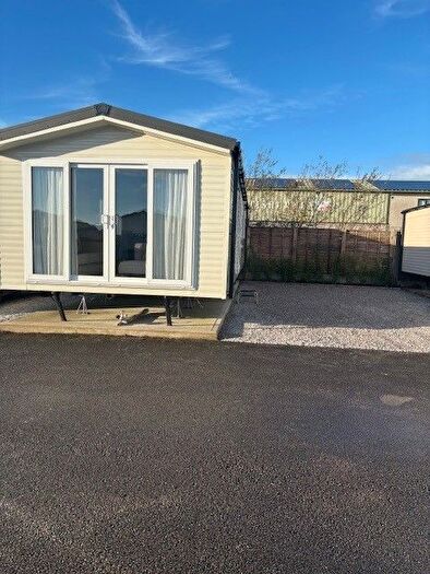 2 Bedroom Park Home For Sale In Willow Lane, Flookburgh, Grange-Over-Sands, LA11