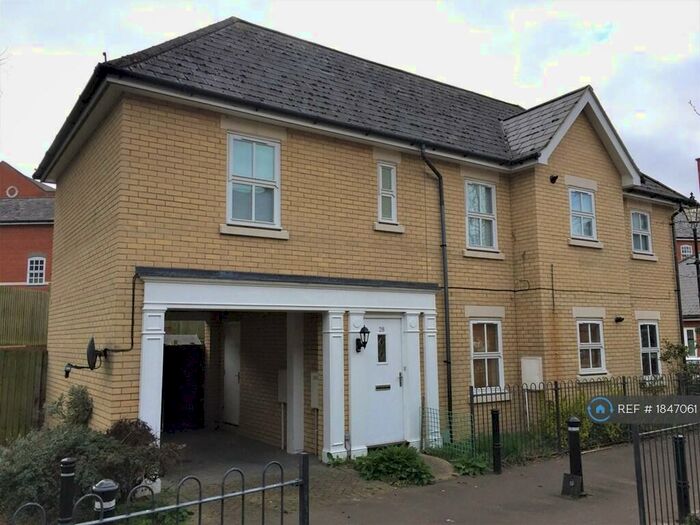 2 Bedroom Maisonette To Rent In Waterside Lane, Colchester, CO2