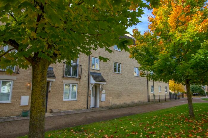 1 Bedroom Apartment To Rent In Ash Avenue, Carterton, Oxfordshire, OX18