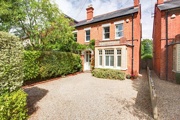 4 Bedroom Semi-Detached House For Sale In Kidmore Road, Caversham Heights, Reading, RG4