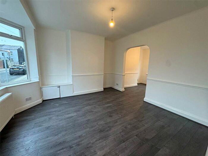 3 Bedroom Terraced House To Rent In The Coppice, Liverpool, Merseyside, L4