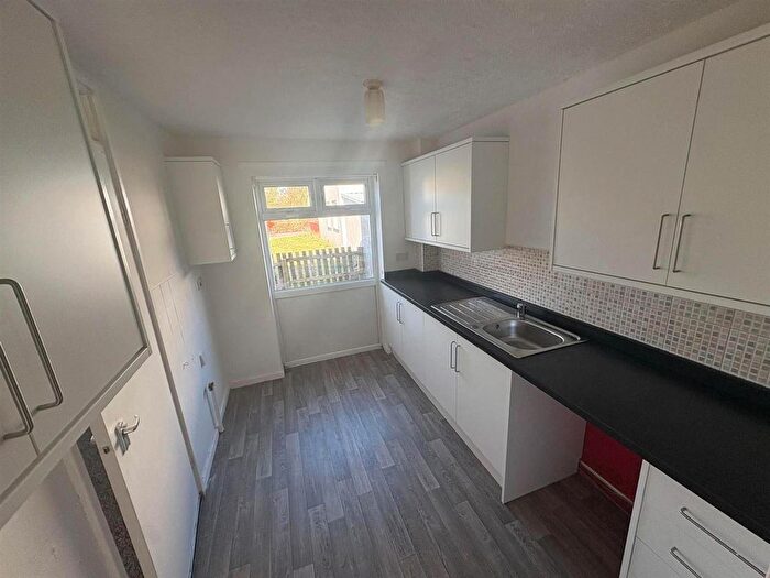 2 Bedroom Terraced House To Rent In Didscourt, Hull, HU6