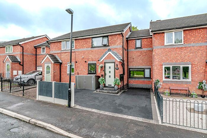 4 Bedroom Terraced House For Sale In Lakeland Gardens, Chorley, PR7