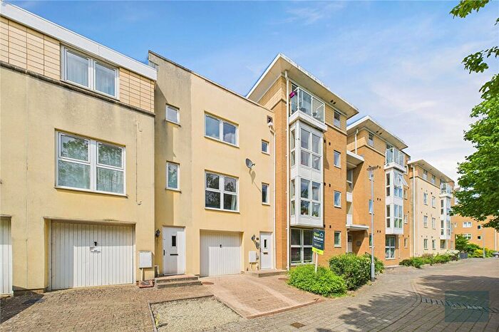 5 Bedroom Terraced House To Rent In Richmond Court, Exeter, EX4