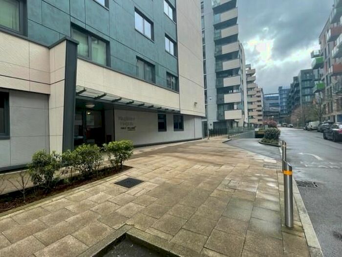 2 Bedroom Flat To Rent In Kingfisher Heights, Waterside Way, Tottenham, N17