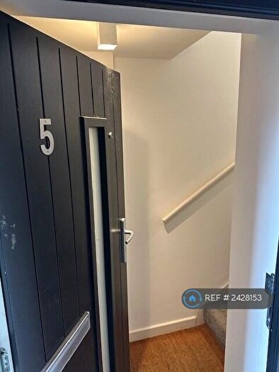 1 Bedroom Flat To Rent In Qube Court, London, SE12