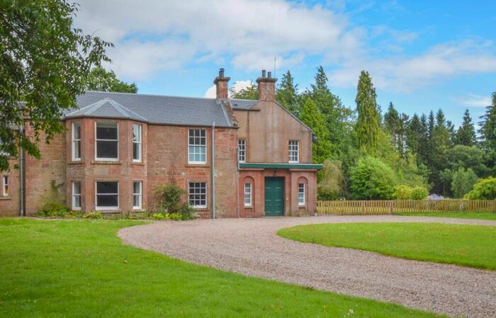 4 Bedroom Semi-Detached House To Rent In By Forfar, Forfar, Angus, DD8