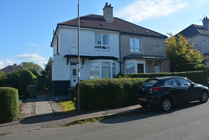 3 Bedroom Semi-Detached House For Sale In Friarscourt Avenue, Glasgow, G13