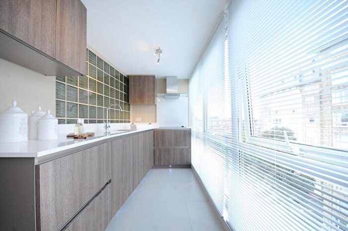 3 Bedroom Flat To Rent In Boydell Court, St. Johns Wood Park, London, NW8