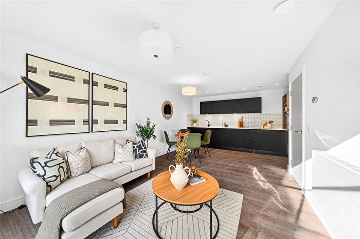 2 Bedroom Flat For Sale In Plot - Henderson Place, Edinburgh, Midlothian, EH3