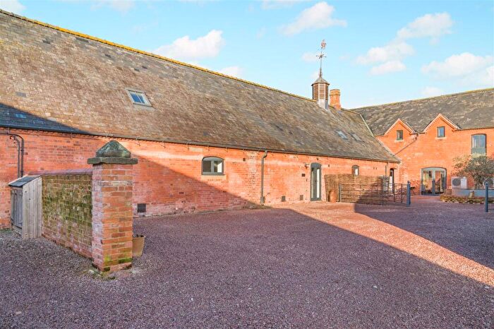 6 Bedroom Barn Conversion To Rent In Milk Mans Barn, Huntley, GL19
