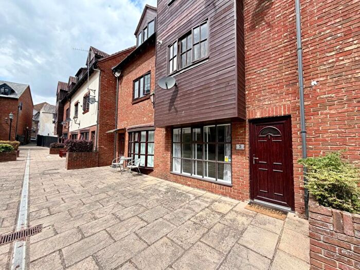 1 Bedroom Flat For Sale In Church Mews, Wisbech, PE13