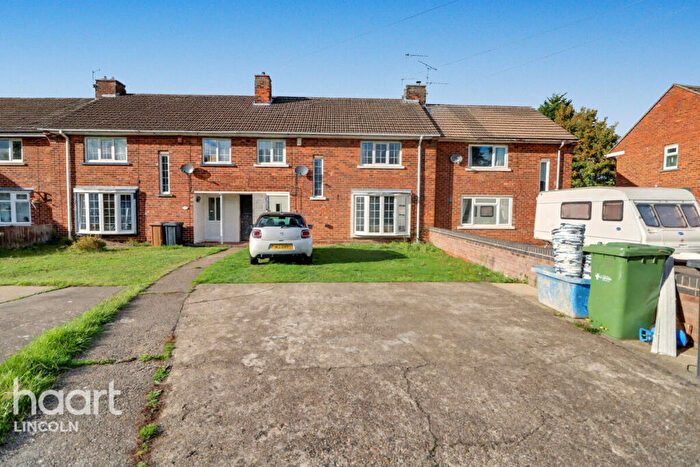 4 Bedroom Terraced House For Sale In Uffington Avenue, Lincoln, LN6
