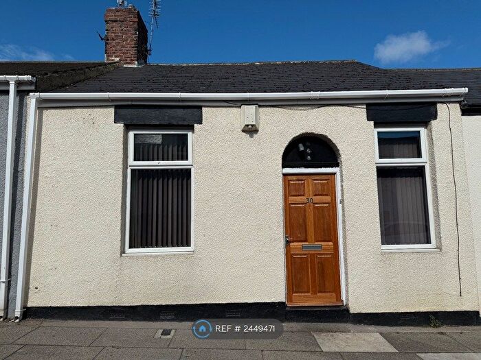 3 Bedroom Terraced House To Rent In Cirencester Street, Sunderland, SR4