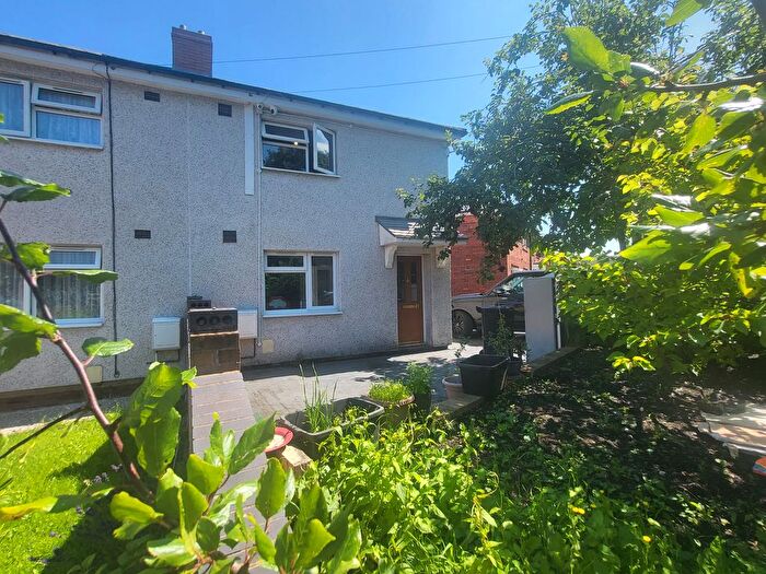 2 Bedroom Semi-Detached House To Rent In Jasmine Road, Dudley, DY2