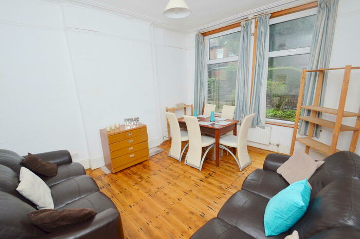 5 Bedroom Terraced House To Rent In Cawdor Road, Fallowfield, Manchester, M14