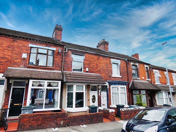 3 Bedroom Terraced House To Rent In Warrington Road, Hanley, Stoke-On-Trent, ST1