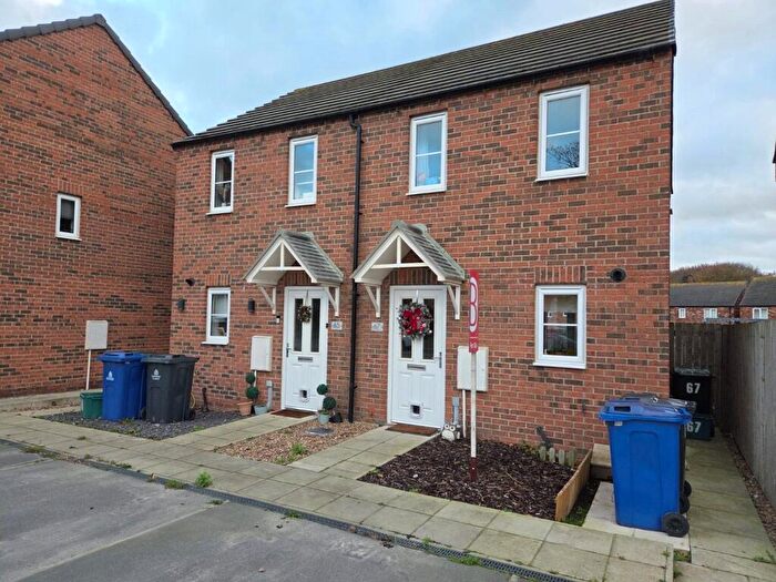 2 Bedroom Semi-Detached House For Sale In Cammidge Way, Doncaster, South Yorkshire, DN4