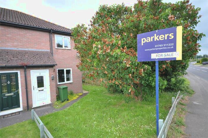 2 Bedroom End Of Terrace House For Sale In Marlborough Road, Royal Wootton Bassett, Swindon, Wiltshire, SN4