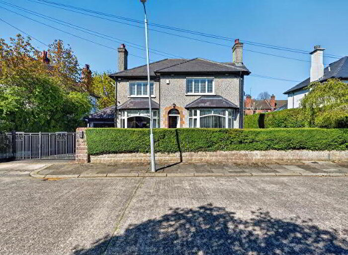 4 Bedroom Detached House For Sale In Shrewsbury Drive, Belfast, BT9