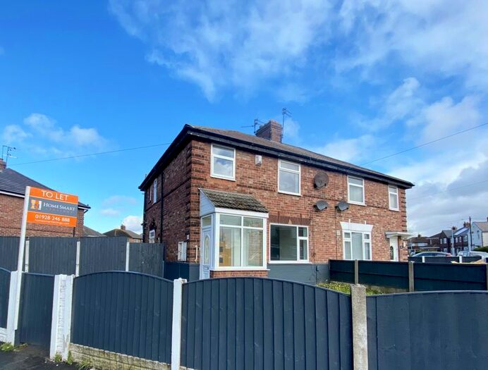 3 Bedroom Property To Rent In Sinclair Avenue, Widnes, WA8