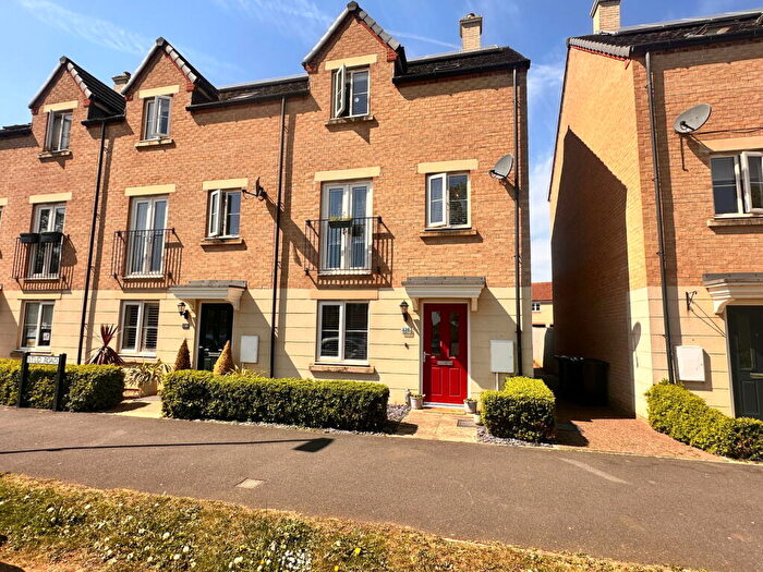 4 Bedroom End Of Terrace House For Sale In Stud Road, Barleythorpe, Oakham, LE15