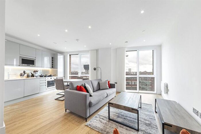 2 Bedroom Flat To Rent In Hurst Street, Birmingham, B5