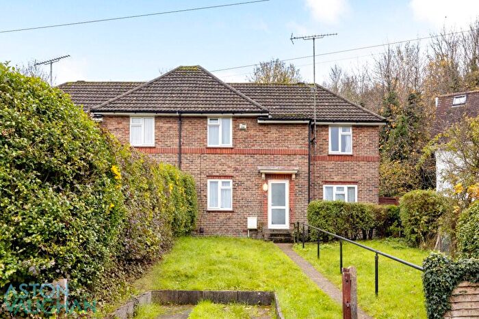 4 Bedroom Semi-Detached House To Rent In Manton Road, Brighton, BN2