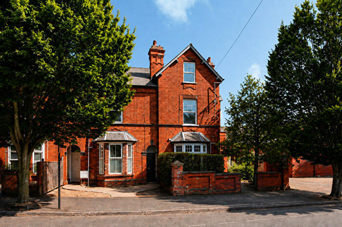 4 Bedroom End Of Terrace House For Sale In Ashlin Grove, Lincoln, LN1