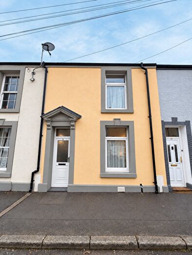 4 Bedroom Terraced House For Sale In Oxford Street, Swansea, SA1