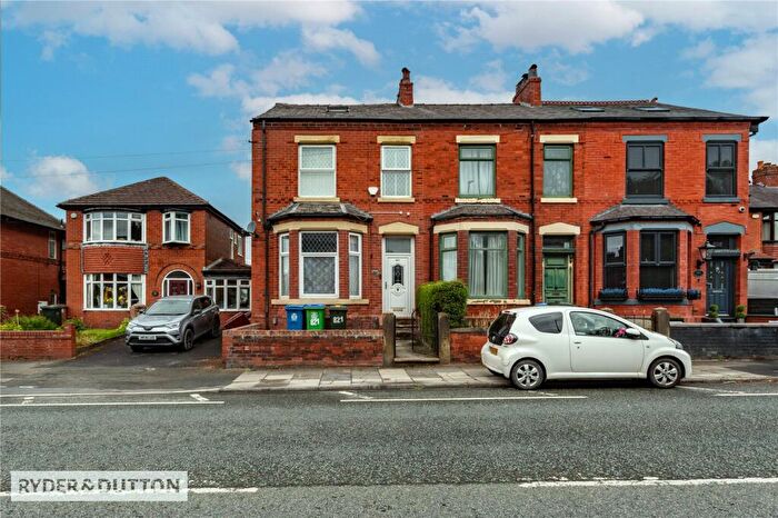 3 Bedroom End Of Terrace House For Sale In Rochdale Road, Middleton, Manchester, M24