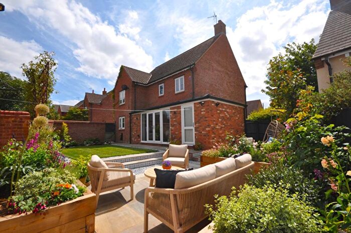 3 Bedroom Detached House For Sale In Hedgerow Lane, Mawsley Village, NN14