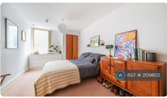 2 Bedroom Flat To Rent In Booth Court, London, SE13