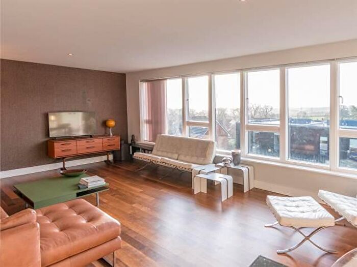3 Bedroom Flat To Rent In Margaret Rose Avenue, Fairmilehead, Edinburgh, EH10