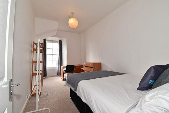 5 Bedroom Flat To Rent In Market Strand, Falmouth, TR11