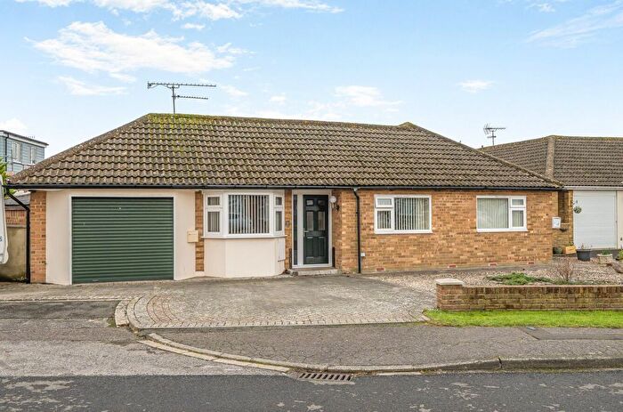 4 Bedroom Detached Bungalow For Sale In Van Gogh Place, Bersted, PO22