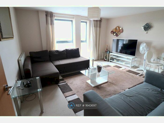 1 Bedroom Flat To Rent In City House, Croydon, CR0