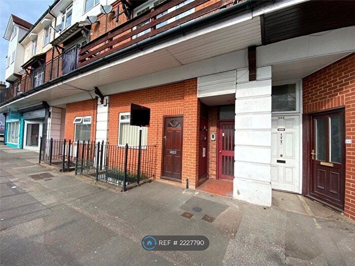 1 Bedroom Flat To Rent In Lynchford Road, Farnborough, GU14