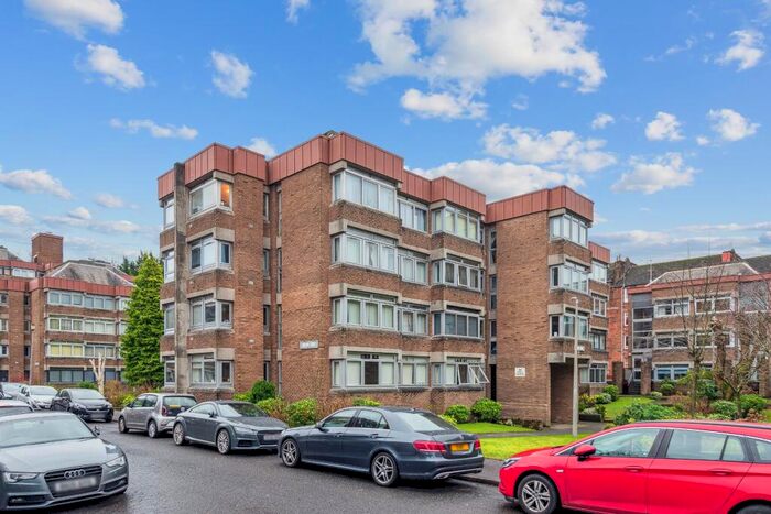 1 Bedroom Apartment To Rent In Lethington Avenue, Onslow Court Flat, Shawlands, Glasgow, G41
