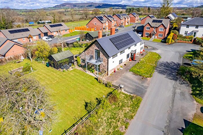 5 Bedroom Property For Sale In Staunton-On-Wye, Hereford, HR4