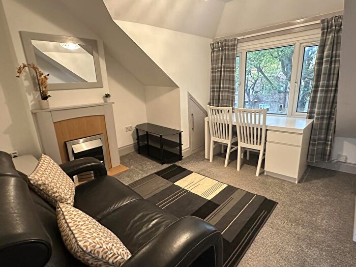 1 Bedroom Flat To Rent In Flat Sheldon Road Nether Edge Sheffield, S7