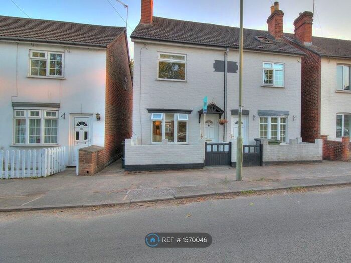 3 Bedroom Semi-Detached House To Rent In Stoughton Road, Guildford, GU1
