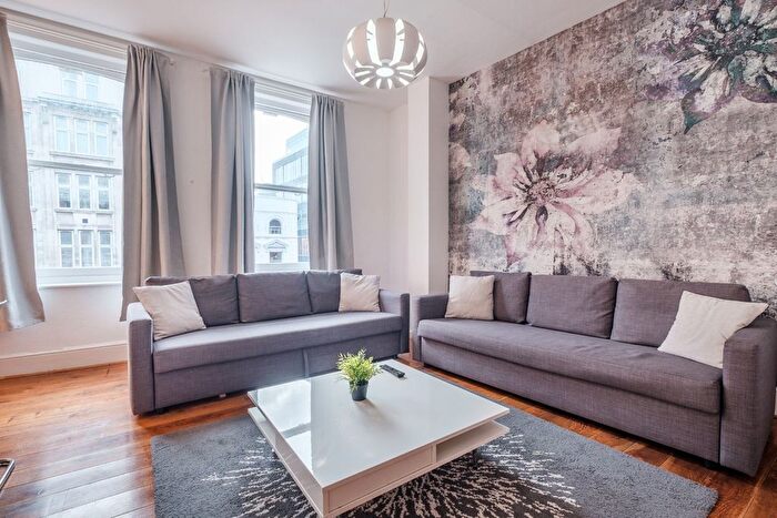 1 Bedroom Flat To Rent In , Oxford Street, W1D